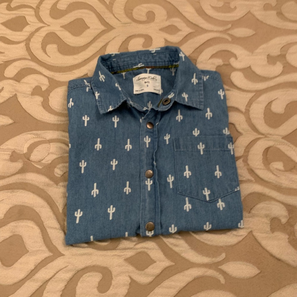 Sovereign Code boys shirt size 5 - Picture 5 of 7